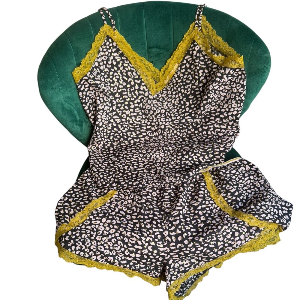 Y2k Black & Chartruese Lace Trim Leopard Print Sleep Set